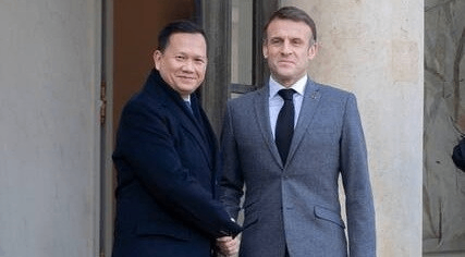 The historical English dictionary An unsurpassed guide for researchers in any discipline to the meaning, history, and usage of over 500,000 words and phrases across the English-speaking world. 1